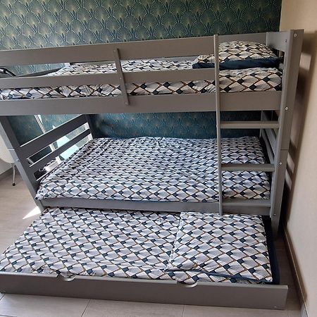 Agreable Maison Avec Jardin A جوينفيل المظهر الخارجي الصورة