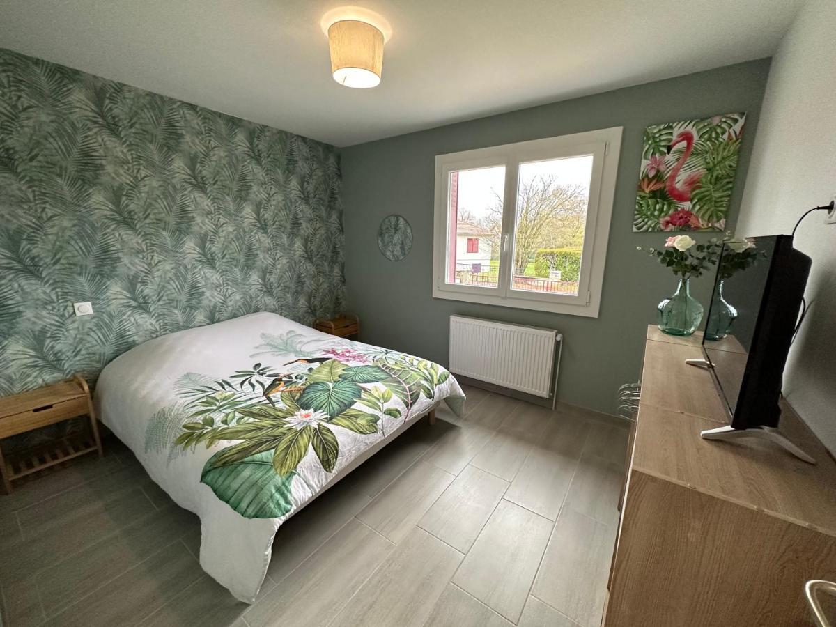 Agreable Maison Avec Jardin A جوينفيل المظهر الخارجي الصورة