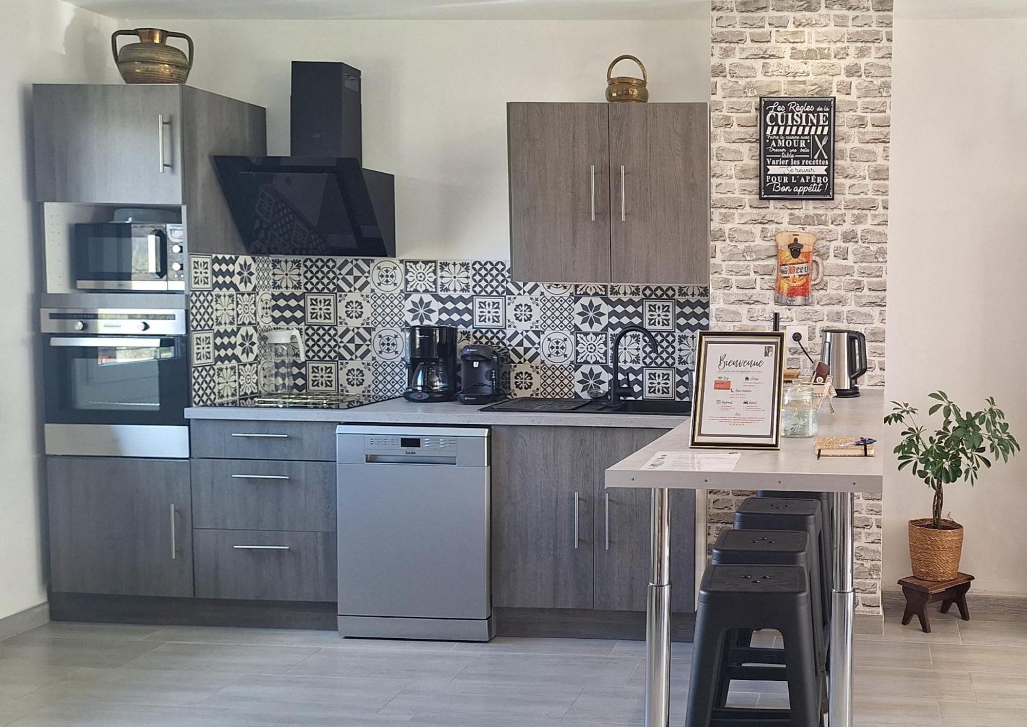 Agreable Maison Avec Jardin A جوينفيل المظهر الخارجي الصورة